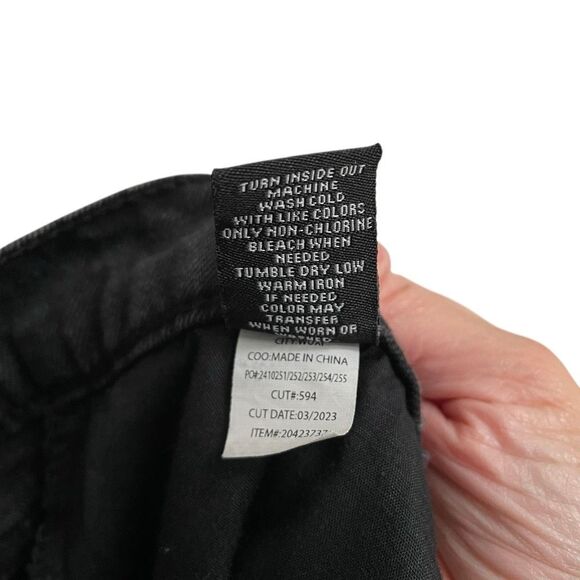 Hot Topic Punk Patch Jeans Mens *34 Slow Decay Skull Grunge Black Goth Graphic - Picture 8 of 8